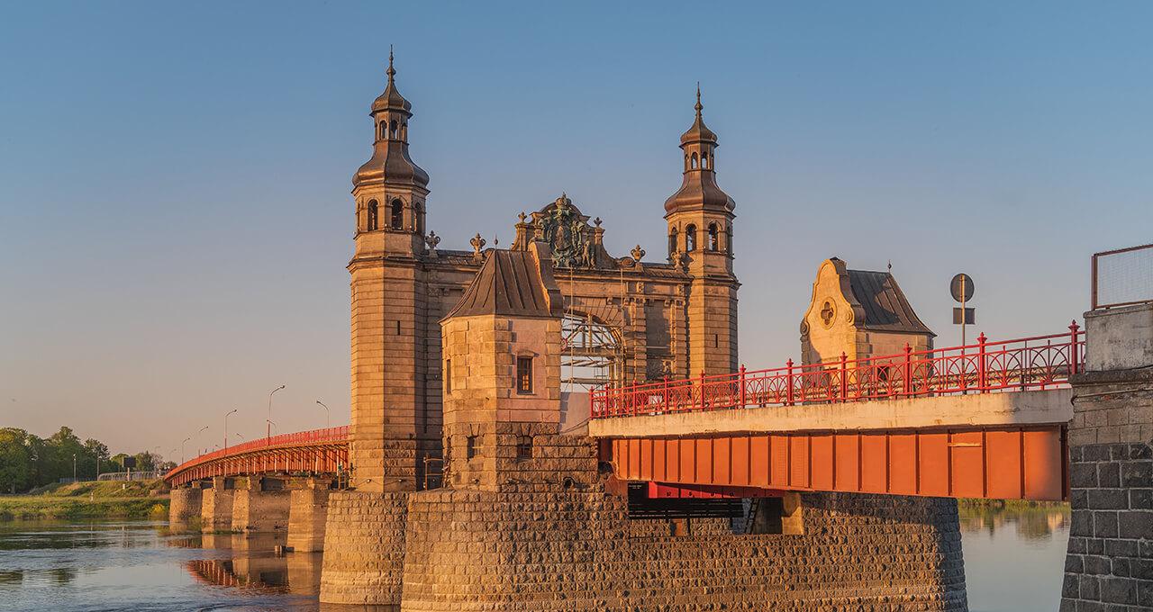 Фоновое изображение